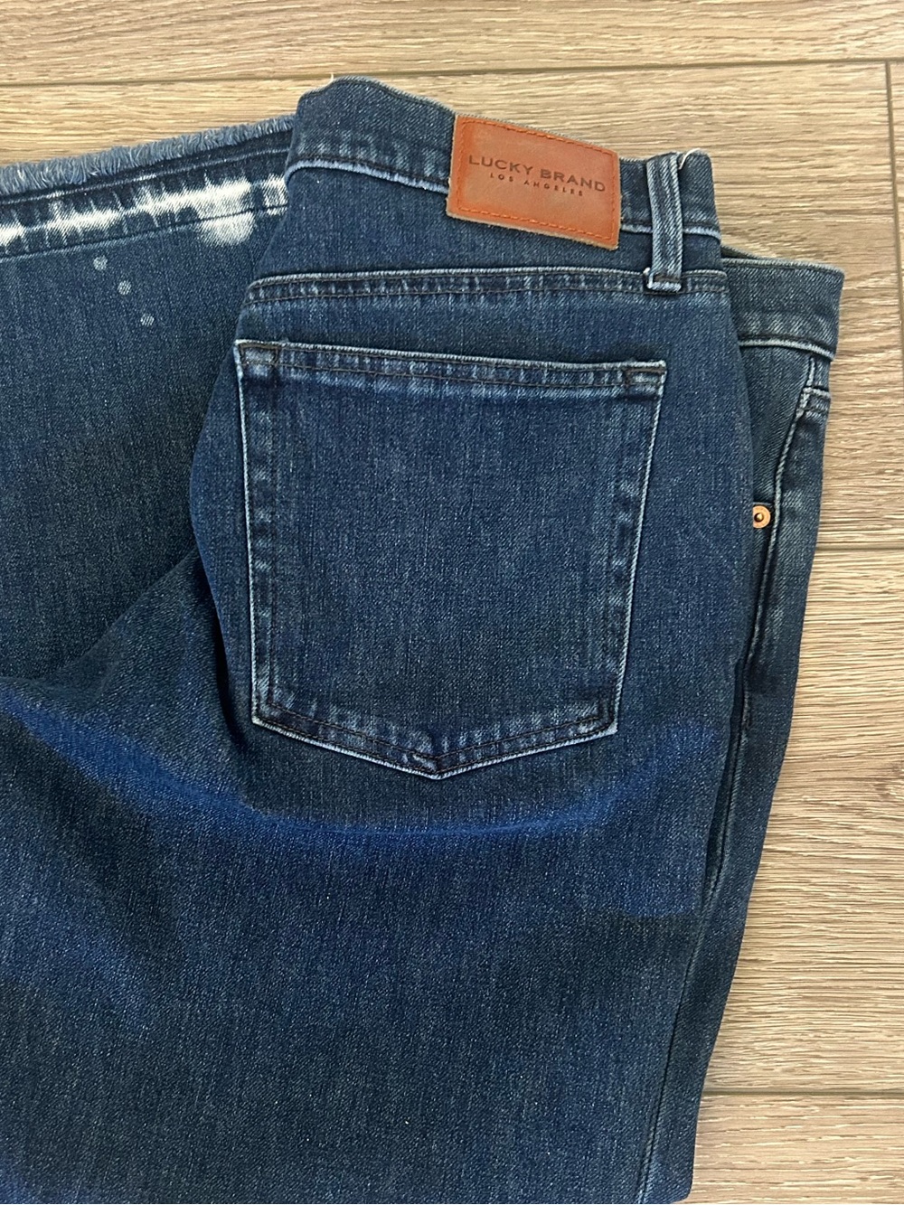 Lucky Brand Mid-Rise Blue Jeans with Bleach-Dip Frayed Hem -Size12/31
